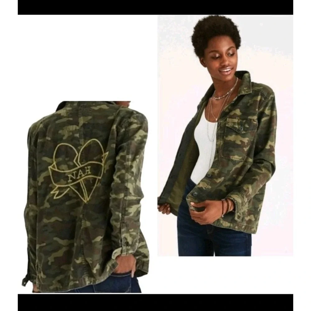 American Eagle AEO‎ Green Camo NAH Embroidered Heart Utility Jacket L Buttons
